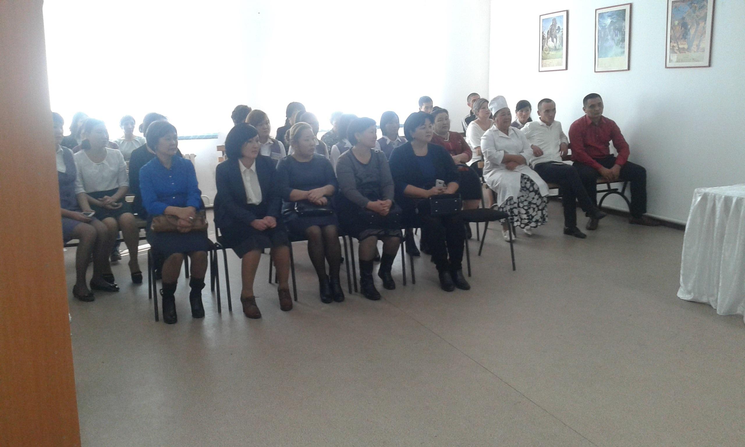 Мектеп өміріне саяхат